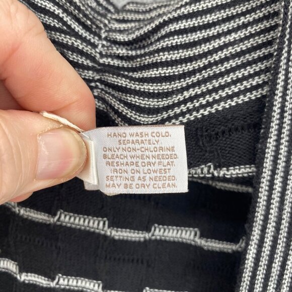 Chicos Sweater Womens 0 US Small Black White Striped Knit Cardigan Open Front - Picture 6 of 9